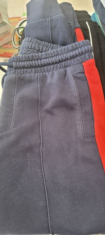 Lot pantalons et shorts garçon 10 ans