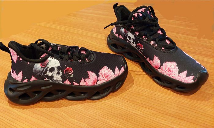 Basquettes noire et rose