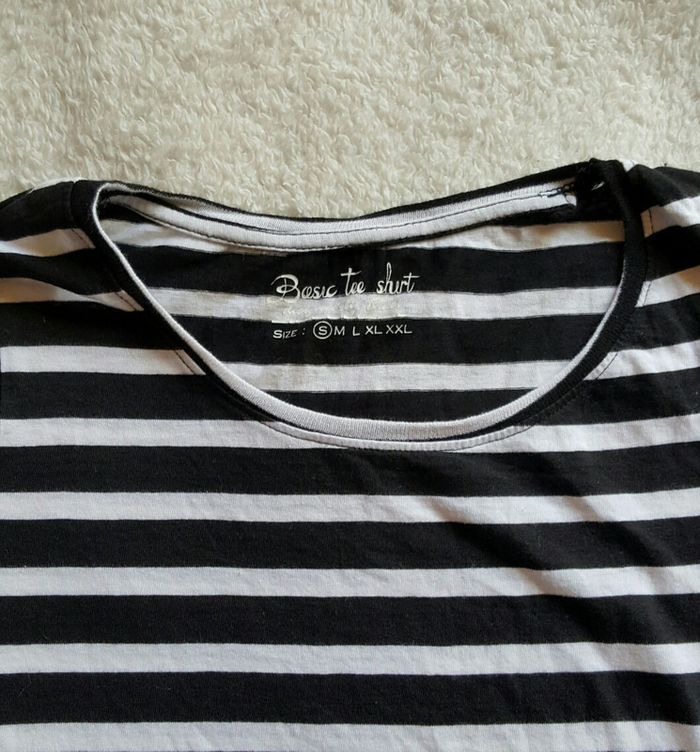 Tee-shirt marin - photo numéro 2