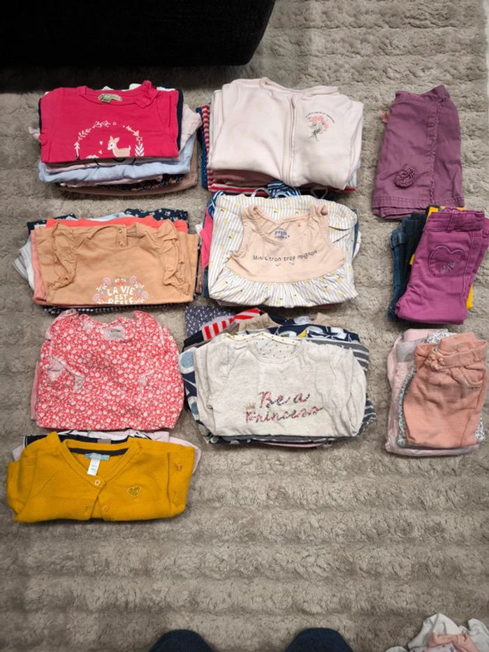 Lot de vêtements 12 mois