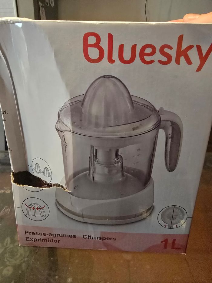 Presse agrumes - photo numéro 2