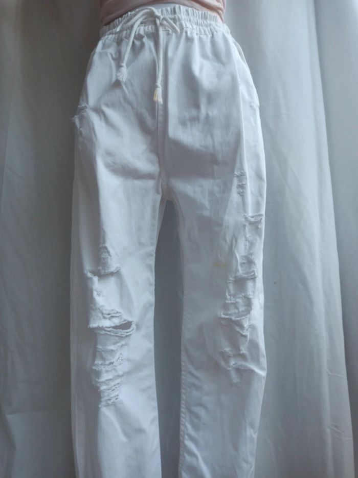 Pantalon blanc - photo numéro 2