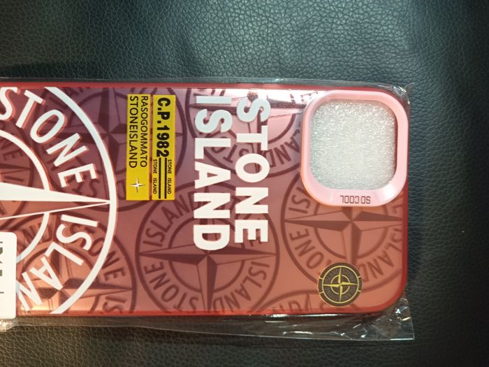 Coque stone island rose ip15 pro - photo numéro 2