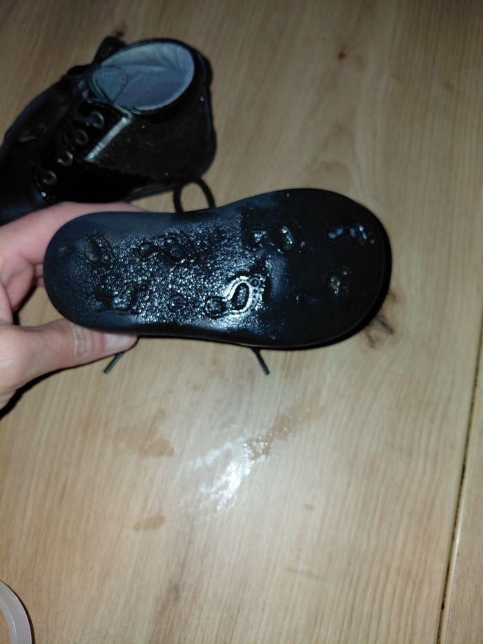 Chaussure bebe - photo numéro 3