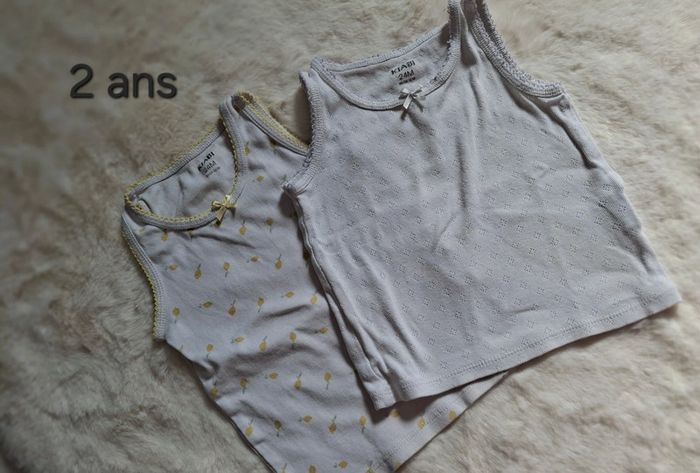 Lot 2 chemisettes 24 mois