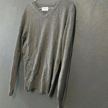 Pull gris