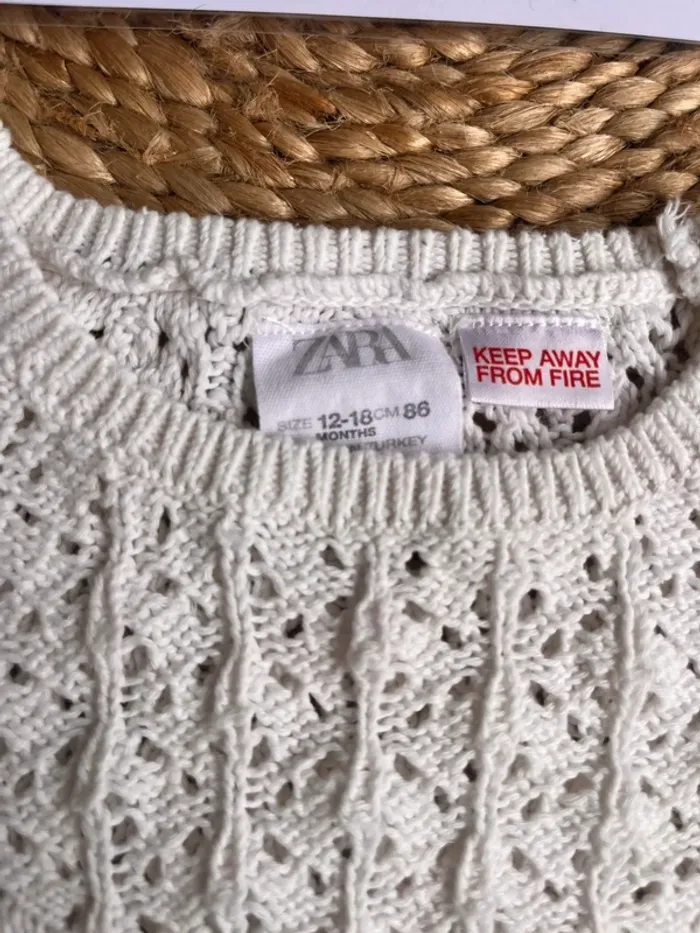 Pull sans manches Zara 18 mois - photo numéro 2
