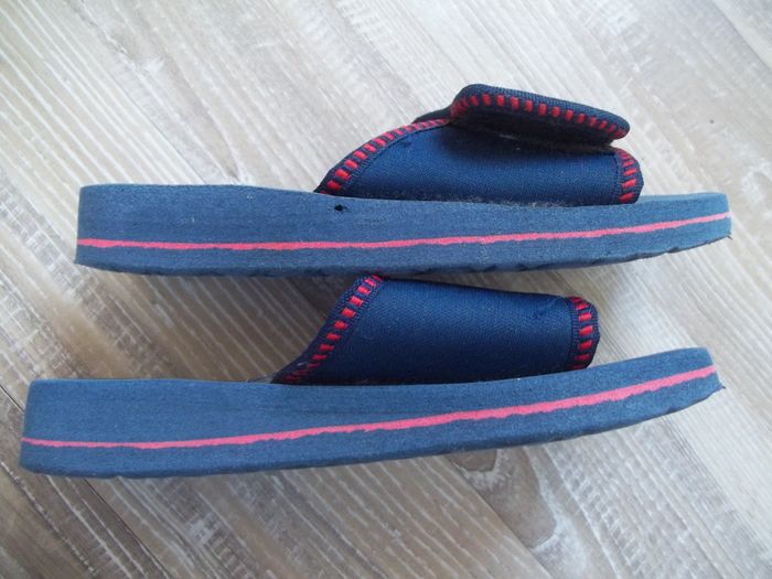 Claquette bleu Marine - photo numéro 4