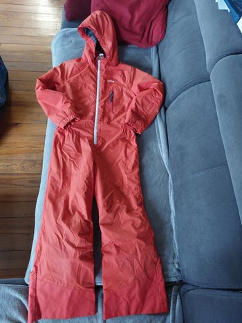 Combinaison de ski rouge 8ans