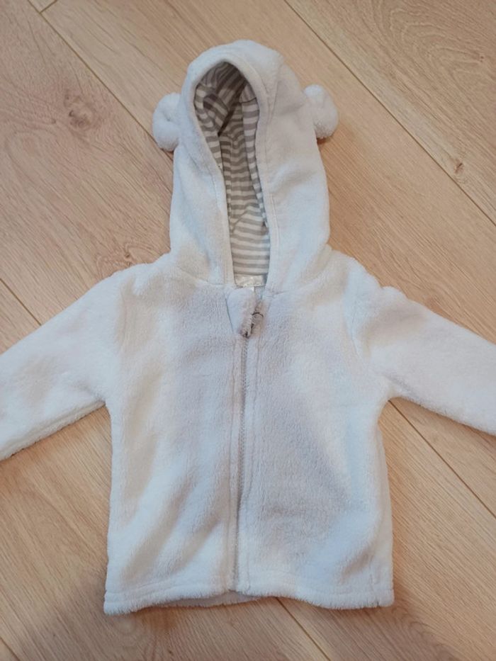 Lot 3 gilets capuche 6 mois - photo numéro 6