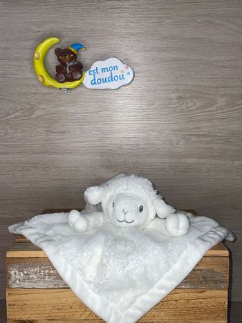 POM56 doudou mouton 🐑 pommette