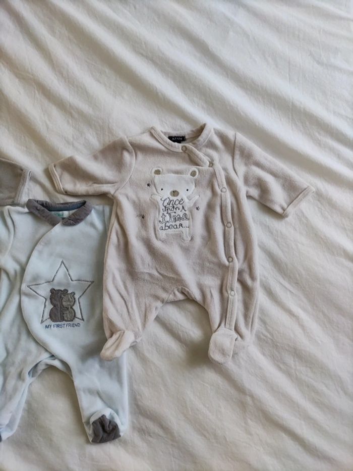 Pyjamas naissance - photo numéro 2