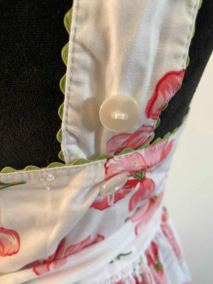 Robe d’été blanche avec fleurs rose et vertes taille 34 - photo numéro 9