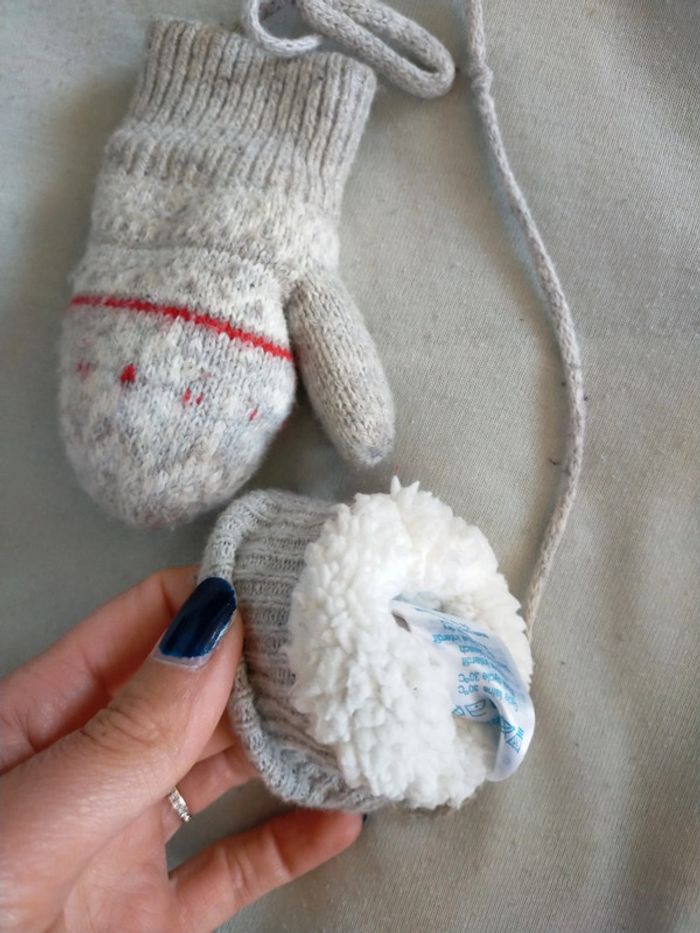 Moufles fourrées bébé - photo numéro 3