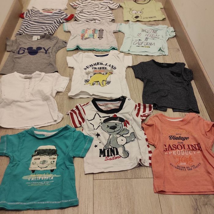 Lot 15 t-shirt manches courtes 6 mois đ€ - photo numĂ©ro 2