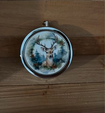 Cendrier de poche motif cerf – Compact & élégant