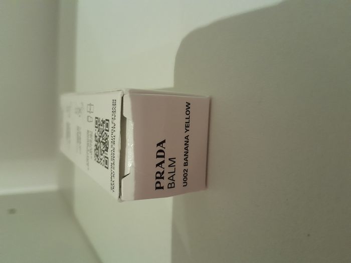 Rouge à lèvres Prada - photo numéro 8