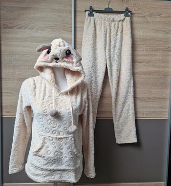 Pyjama chaud.