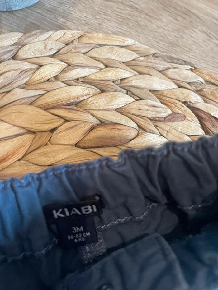 Pantalon 3 mois - photo numéro 3