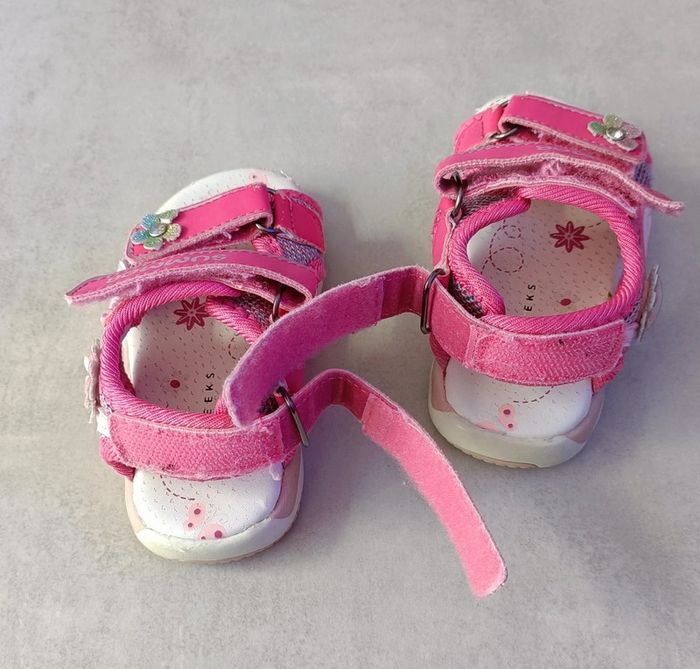 Chaussures ouvertes avec scratchs fille - 21 - photo numéro 7