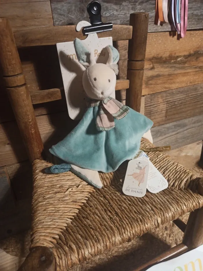 Doudou lapin la petite école de danse moulin roty neuf - photo numéro 3