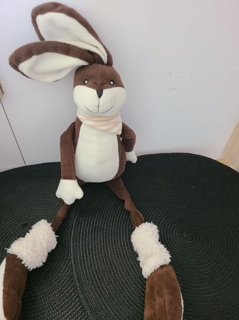 Doudou lapin aux longues pattes LES PETITES MARIE