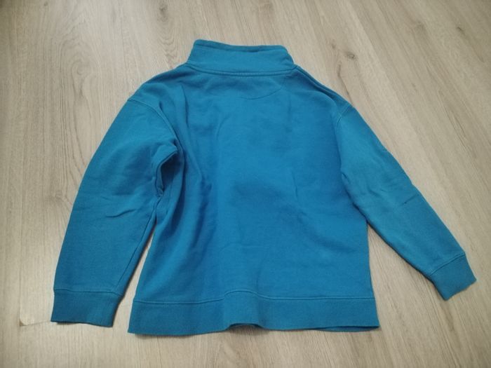 Pull Disneyland Paris Marvel 11/12 andu - photo numéro 4