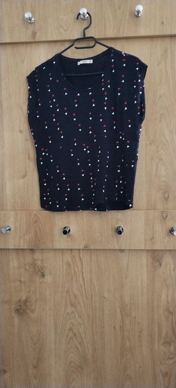 T-shirt marine à triangles Mango TM