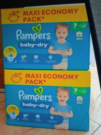 144 couches Pampers Baby dry taille 7