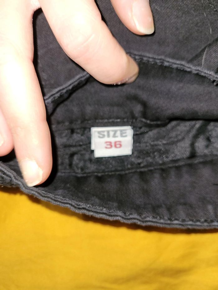 Jeans noir - photo numéro 2