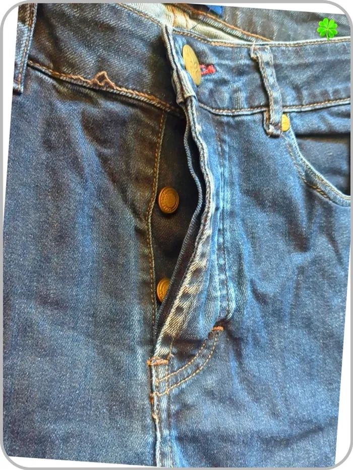 Jeans troué  homme  42 - photo numéro 4