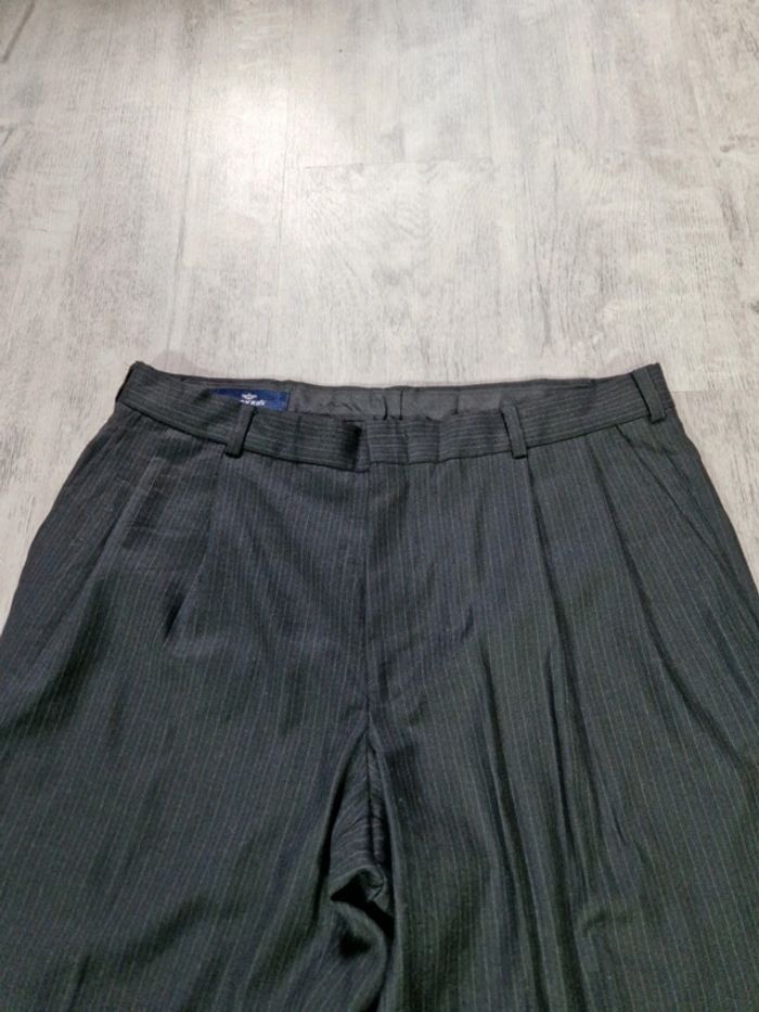 Pantalon à Pinces Dockers Noir Coupe Droite Taille W34-L30 Homme - photo numéro 2