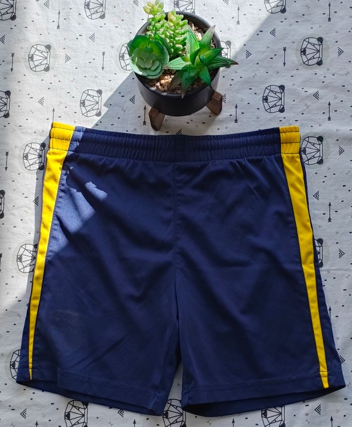 Ensemble de foot taille 8 ans - photo numéro 5