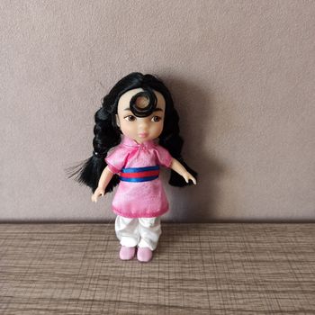 Poupée mini animator Disney Mulan 