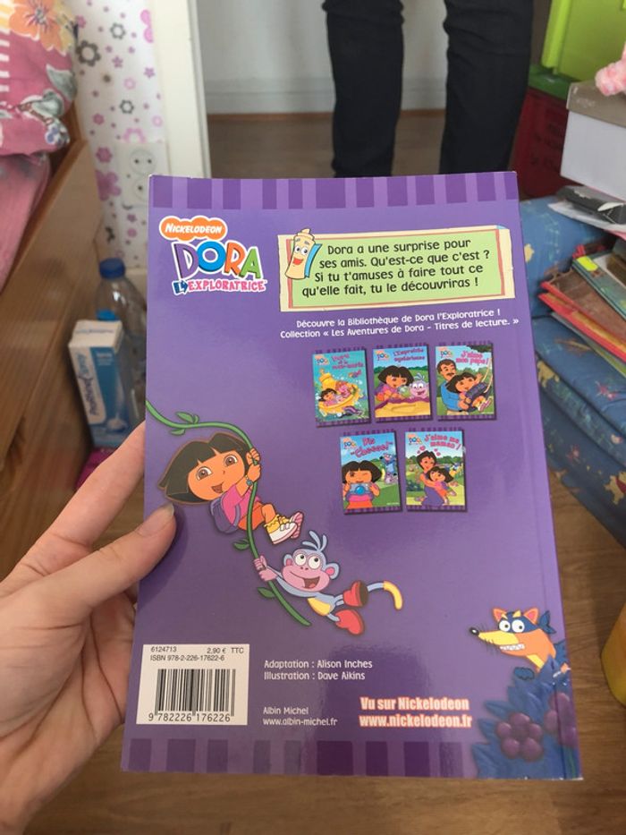 Livre Dora Tout comme Dora. - photo numéro 2