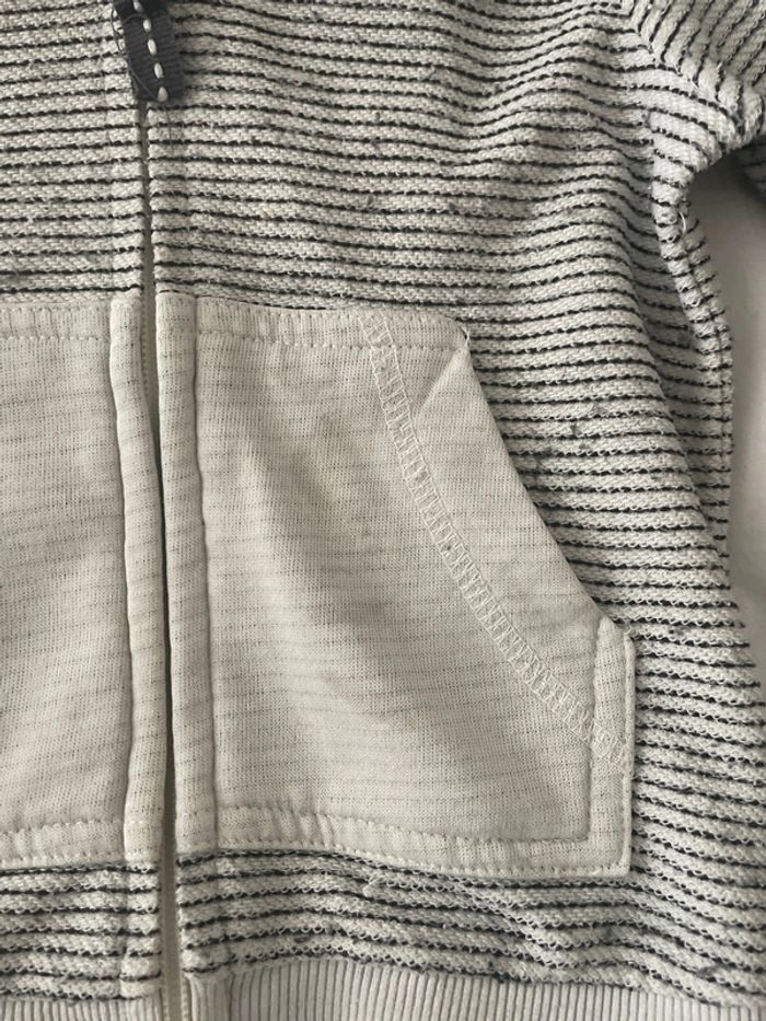 Gilet rayé - photo numéro 2