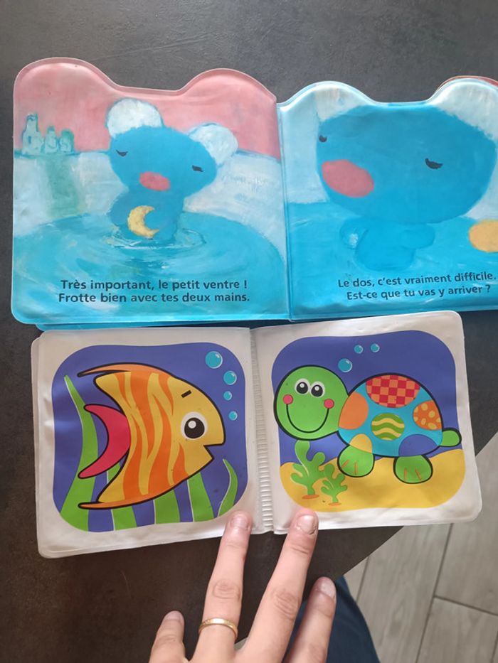 Deux livres de bain - photo numéro 2
