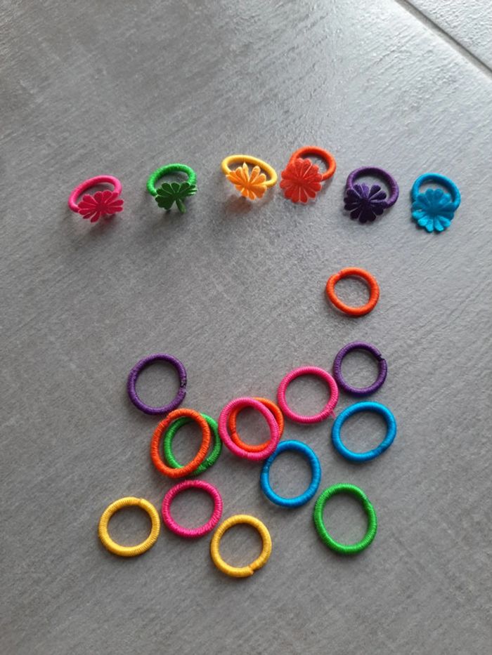 Lot 20 mini élastiques colorés pour cheveux