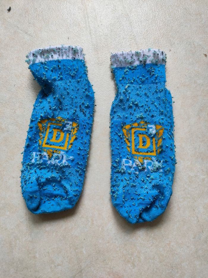 Chaussettes antidérapantes – Trampoline Park – Taille M (38-42) - photo numéro 4