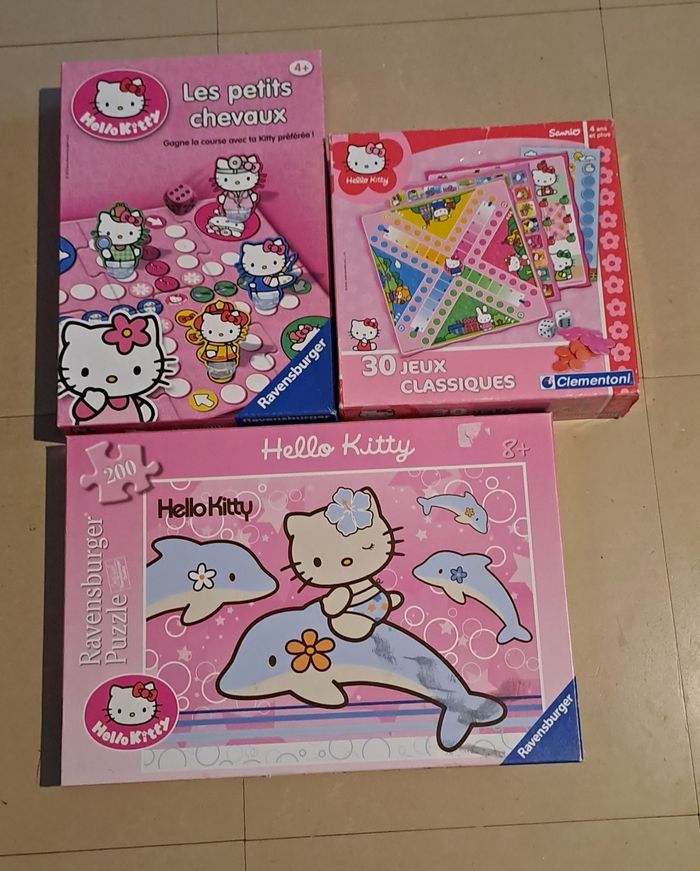 Lot jeux puzzle hello kitty