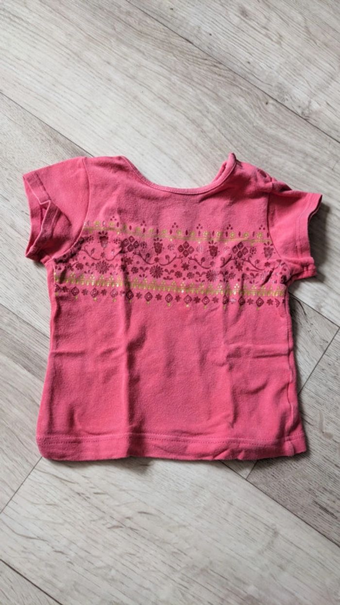 Tee-shirt rouge framboise 18 mois