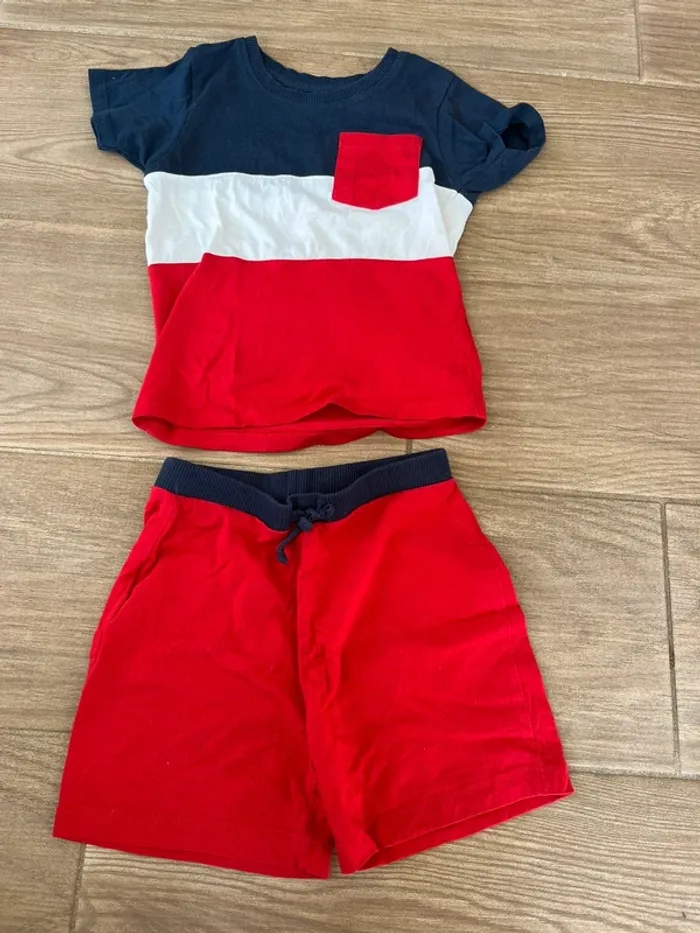 Ensemble primark garçon 3 ans