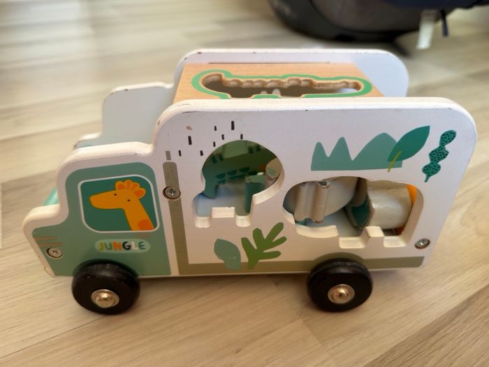 Camion safari formes - photo numéro 3