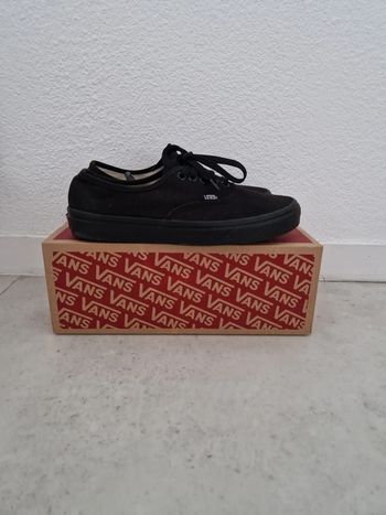 Chaussure vans noir comme neuf