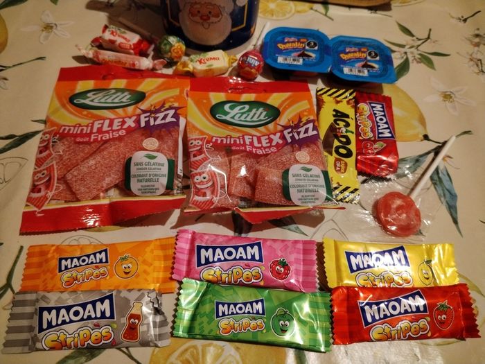 Mug de Noël garni de bonbons - photo numéro 2