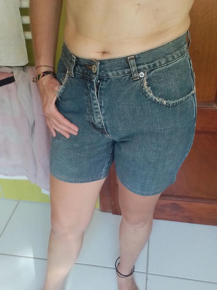 Short bleu en simili jean femme Id'est