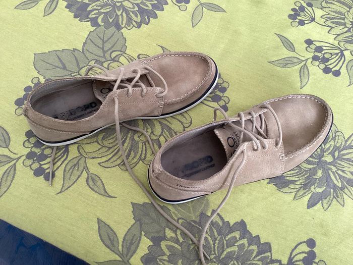 Chaussure cuir beige « décathlon « taille 39 homme ou garçon - photo numéro 3