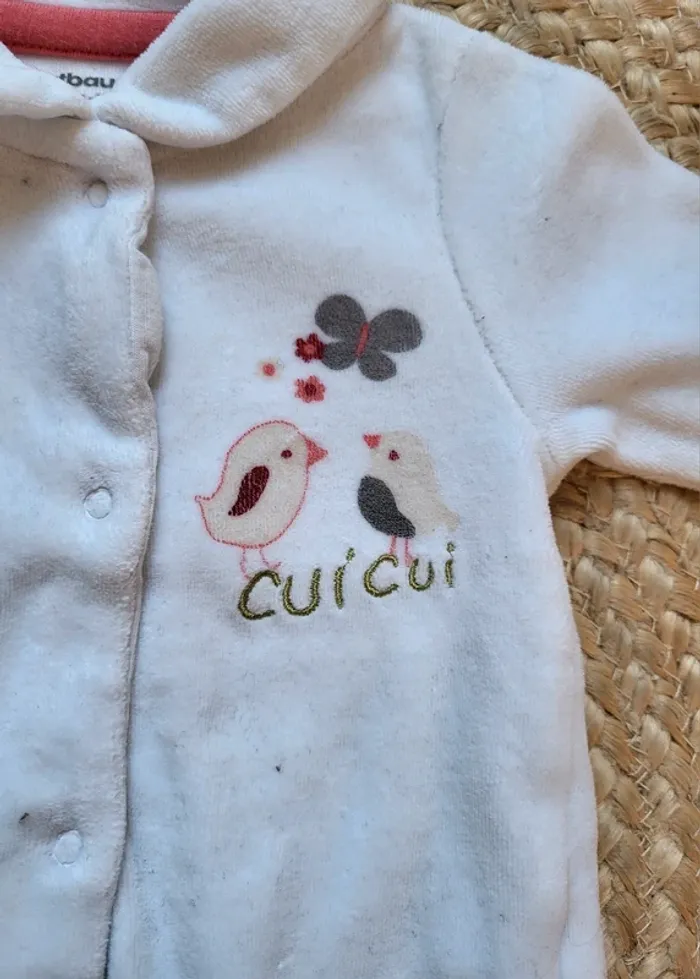 🌼 Pyjamas velour 1 mois fille, Vertabaudet 🌼 - photo numéro 3