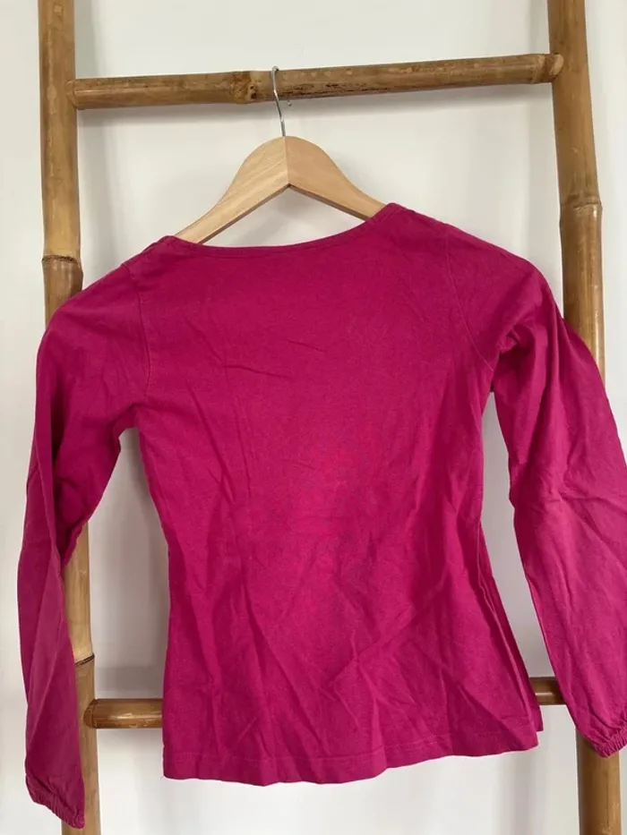t-shirt rose à manches longues et papillon taille 9/10 ans - photo numéro 6