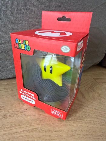 Lampe Super Mario – Étoile (Super Star) – Officielle Nintendo – Import Japon – Neuve